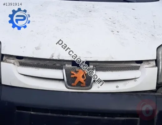 2006 model peugeot partner 1.9 çıkma  ön panjur