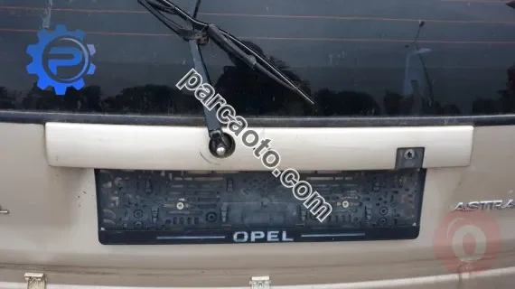 1998 opel astra f station 1.4 8v çıkma bagaj çıtası