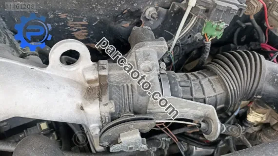 Renault Megane 1 1.6 8v kelebek