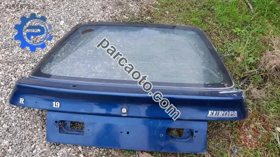 renault r19 hb çıkma bagaj kapağı ufak hasarlı