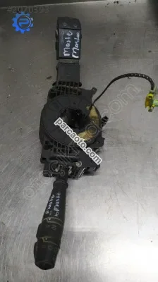 Master sinyal silecek kolu çıkma