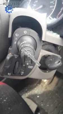 Kango 3 sinyal silecek kolu yedek parça