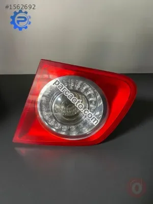 Çıkma stop lambası sağ iç vw jetta 1k5945094