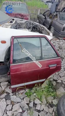 Honda Accord 83 model sol arka kapi yedek parça