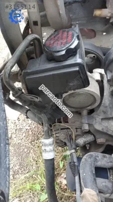Berlingo direksiyon pompası 1.9 çıkma