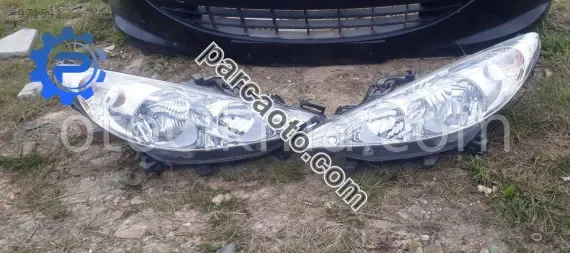 2009 model peugeot 207 1.4 çıkma sağ sol far