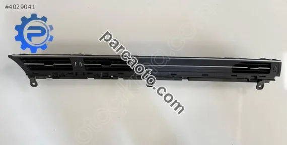 Havalandırma Izgarası Orta Audi A6 2019-2025 4K1820902D