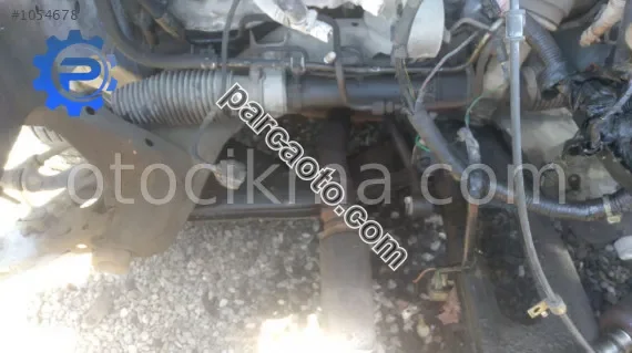 kia clarus motor beşigi travers