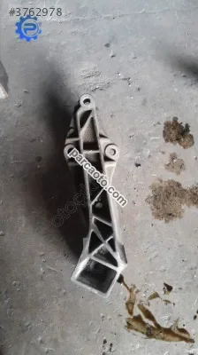 Peugeot 205 Modeli için Motor Kulağı Braketi Yedek Parça