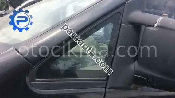 Hyundai Starex Kelebek Cam Arka - Ordu Ünye