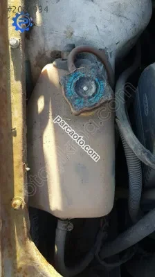 Ford escort (89-92) motor suyu bidonu çıkma