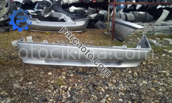 suzuki swift çıkma arka tampon