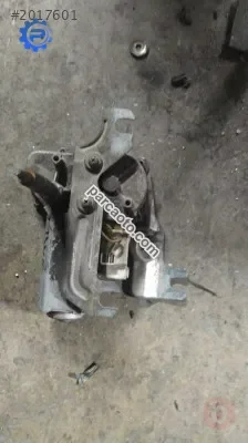 UNO arka silecek motoru çıkma
