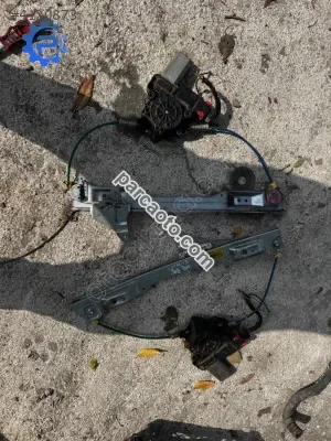 Opel Corsa D Sağ Sol ön Cam Krikosu Motorlu Adet