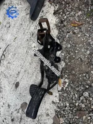Renault Megane 2 Gaz Fren Pedalı Takım