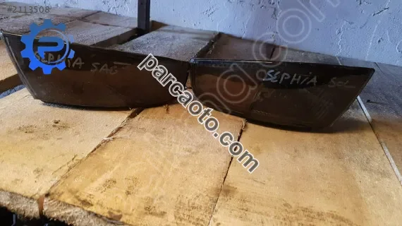 Kia sephia sis farı çıkma