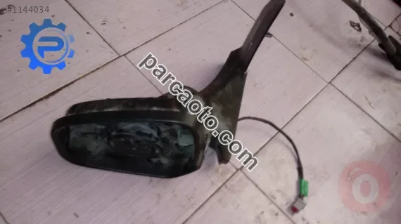 ford currier çıkma sol ayna kasası