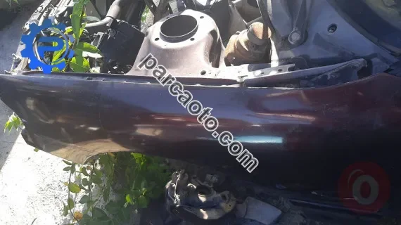 mazda 626 çıkma çamurluk sol ön
