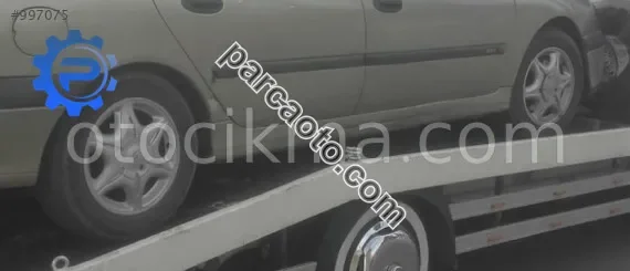 2001 renault laguna 1 1.8 16v çıkma sağ takım jant lastik