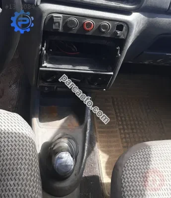 2000 peugeot partner 1.9 çıkma orta konsol