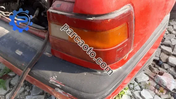 hyundai excel 1.5 çıkma sağ stop lambası