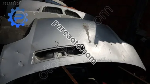 Renault trafic ön kaput çıkma