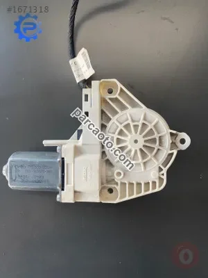 Çıkma cam motoru sağ ön audi a4 a5 a6 q7 8k0959802a