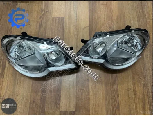 Vw Polo Sağ Sol Far Lambası 2005-2009