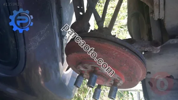 mazda lantis çıkma sol arka taşıyıcı