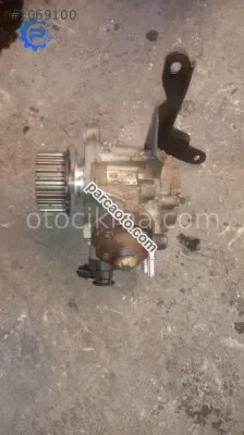 peugeot partner 1.6 euro 5 çıkma mazot pompası