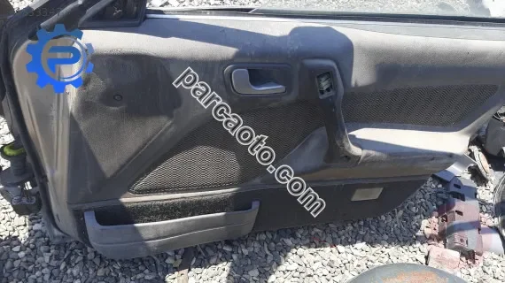 mitsubishi galant sökme sağ ön kapı döşemesi