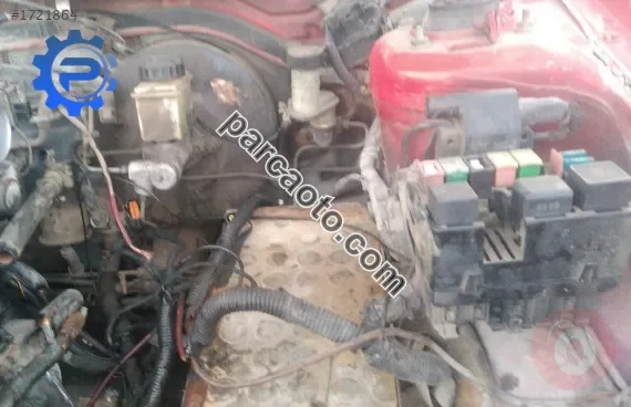 1996 kia sephia 1.6 16v benzinli doch motor sigorta kutusu