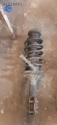 volksagen caddy eski model çıkma ön amortisör kep yay