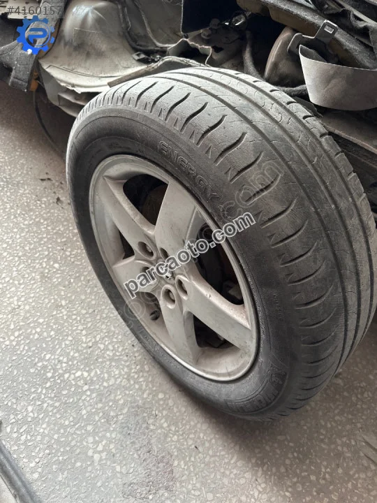 Peugeot 407 stepne lastiği yedek jant yedek lastik Peugeot 407 stepne lastiği yedek jant yedek lastik