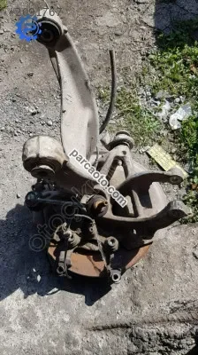 Peugeot 407 sol arka taşıyıcı çıkma