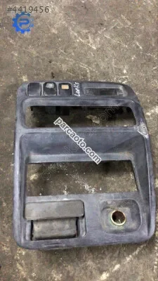 Mazda lantis teyp çerçevesi
