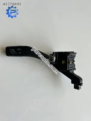 Çıkma Sinyal Kolu VW Caddy Jetta Golf5 2006-2011 1K0953513E