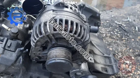 renault megane 2 1.5 dizel çıkma şarj dinamosu