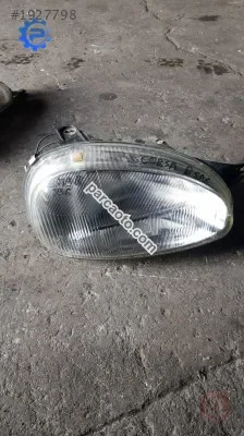 opel corsa b sağ far