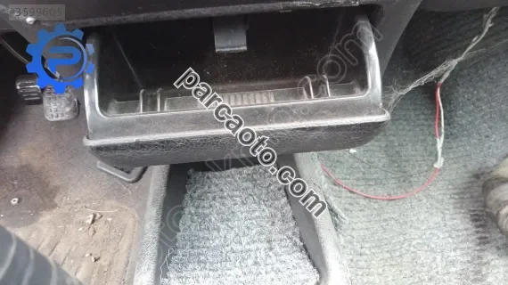 Pejo 106 küllük yedek parça