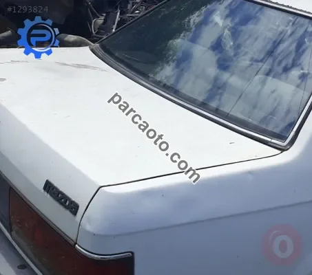 1988 model mazda 323 1.6 çıkma bagaj kapağı