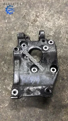 Peugeot Citreön Ford 1.6 klima kompresör bracketi