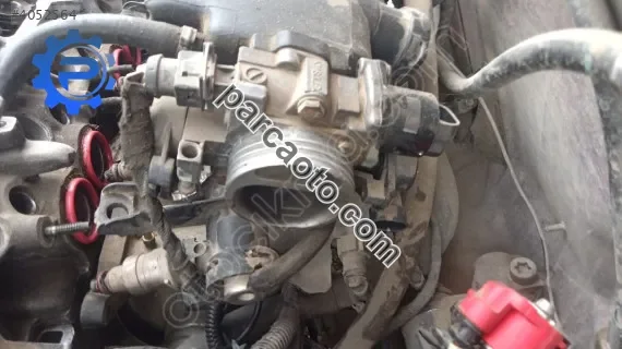 Citroen Saxo gaz kelebek