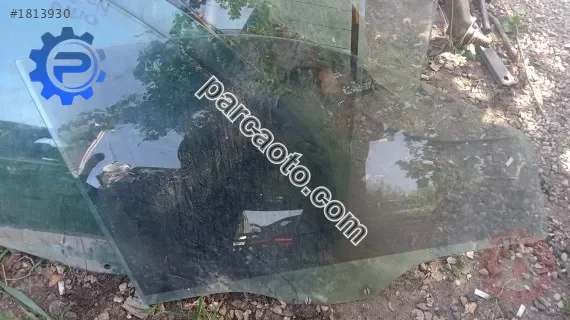 hyundai atos çıkma sağ ön kapı camı