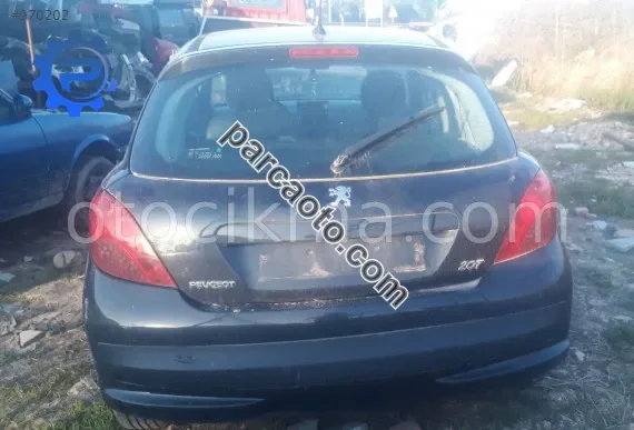 2009 model peugeot 207 1.4 kesme arka kasa