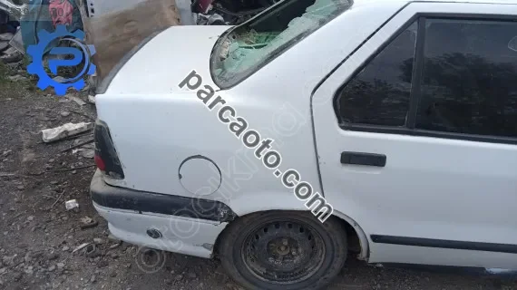 Renault 19 sağ arka çamurluk kesme yedek parça