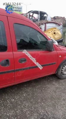 Opel kombo c,Opel Corsa c sağ ön kapı yedek parça