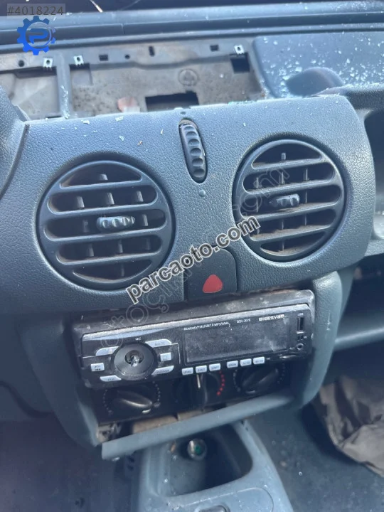 Renault kangoo orta kalorifer üfleyicisi