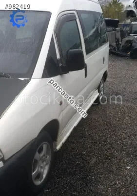2002 model fiat scudo 1.9 dizel çıkma sol yan panel
