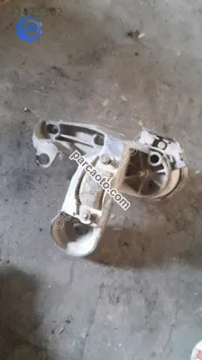 Audi a4 passat b5 1.6-1.8-1.9   sag motor  kulagi çıkma